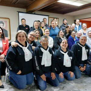 Laicos Canossianos de Chihuahua un servicio formativo a padres de familia