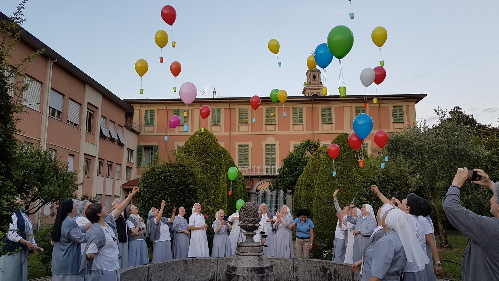 Casa Madre Istituto Figlie Carità Canossiane Italia - Figlie della Carità Canossiane
